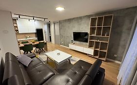 Cadordzina Apartment Free Parking Old Town